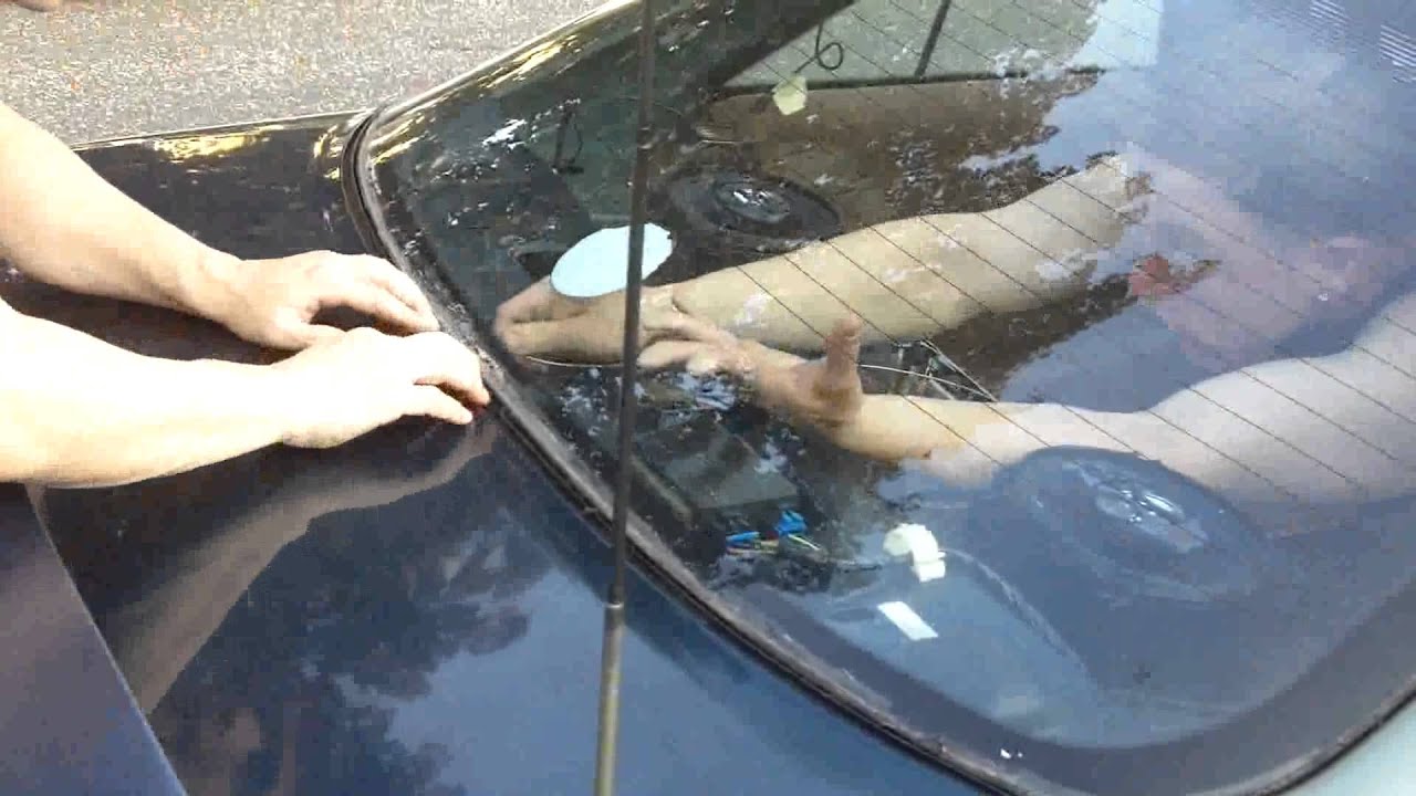 How to Remove Rear Glass from Car