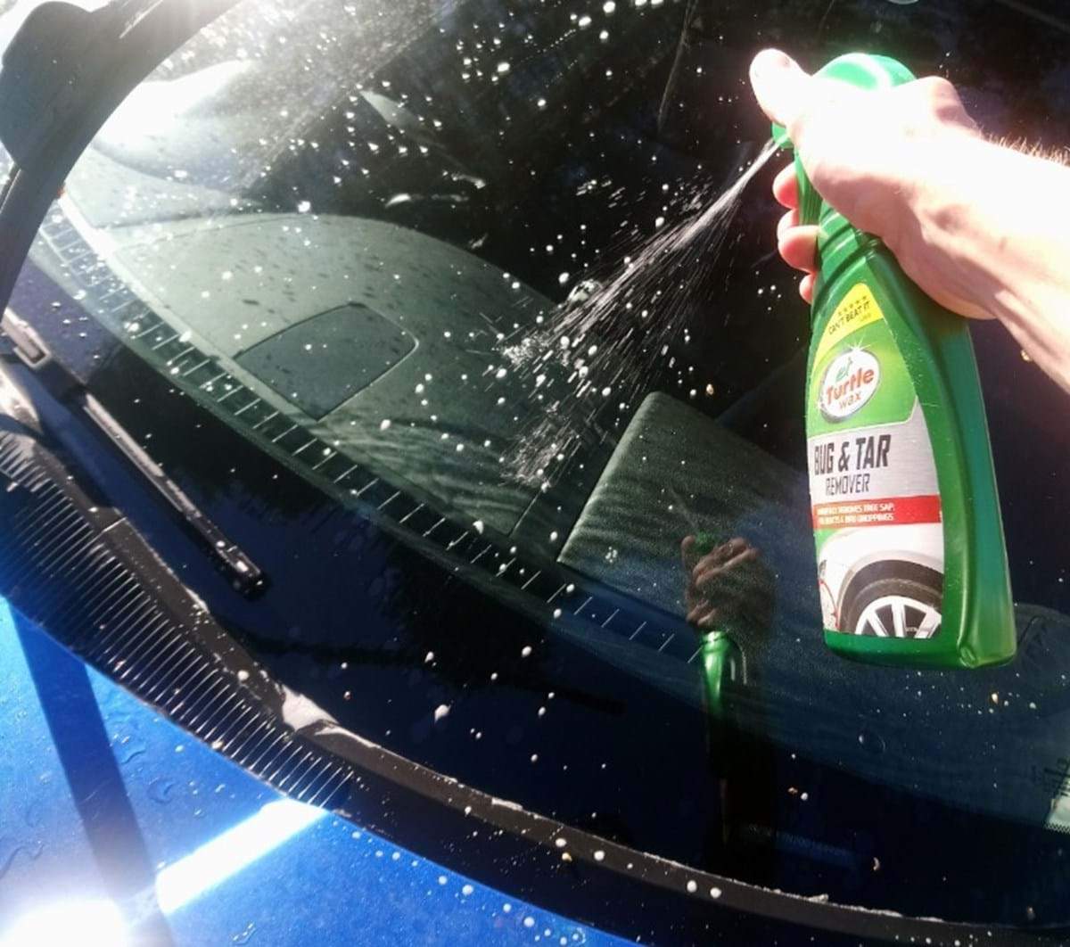 How to Remove Tar from Car Glass