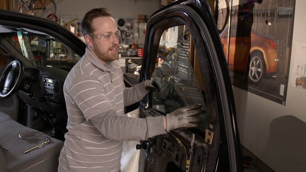 How to Replace a Car Window Glass